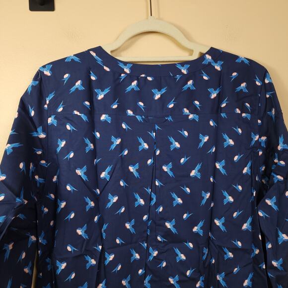 Duluth Wrinklefighter Tunic in Blue Bird Size M - Picture 7 of 9